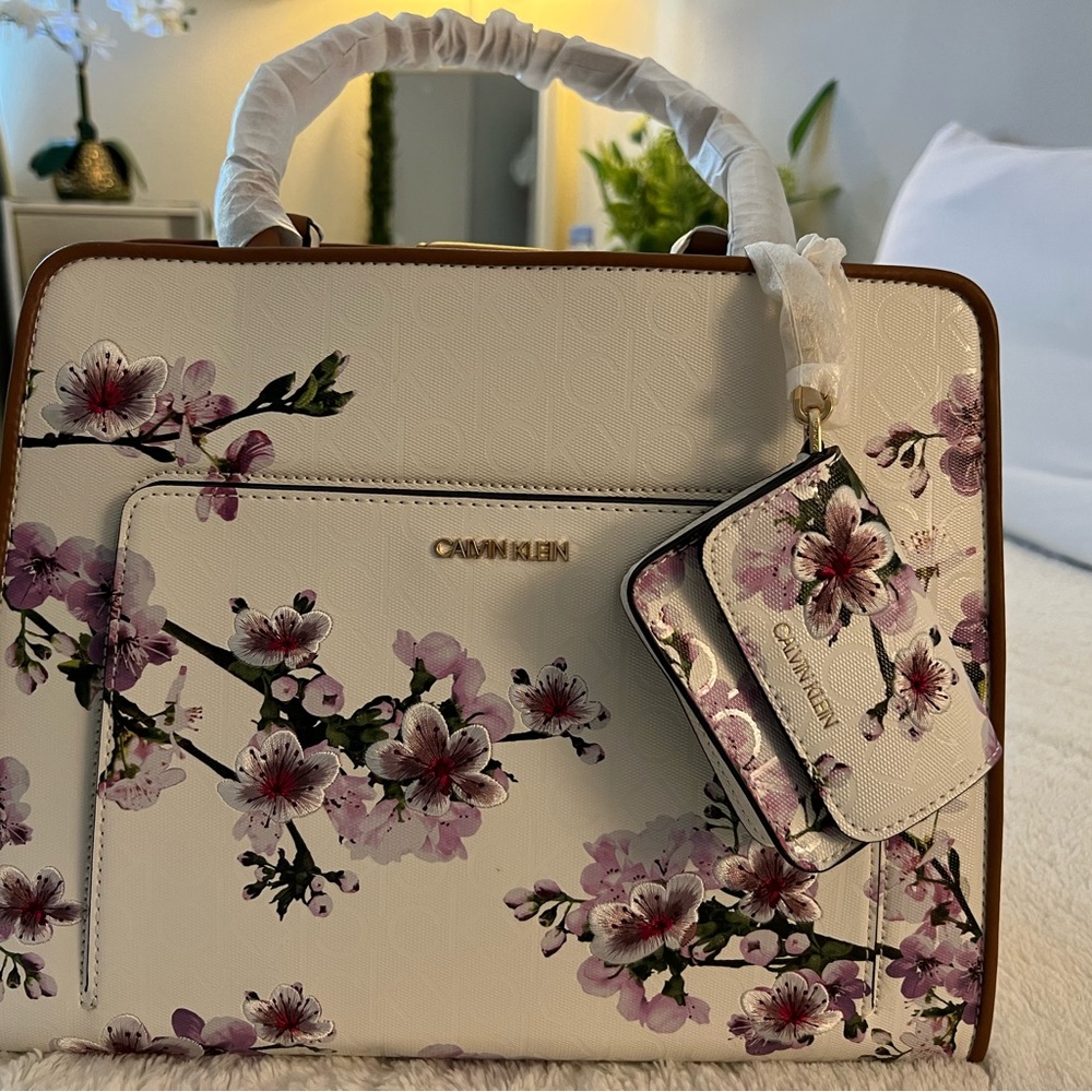 Calvin Klein Orchid Purse (Large Size) & Matching Wallet (BRAND NEW!)